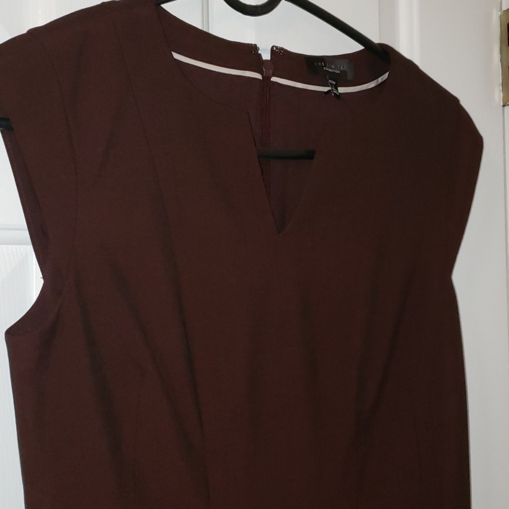 cap sleeved deep purple dress